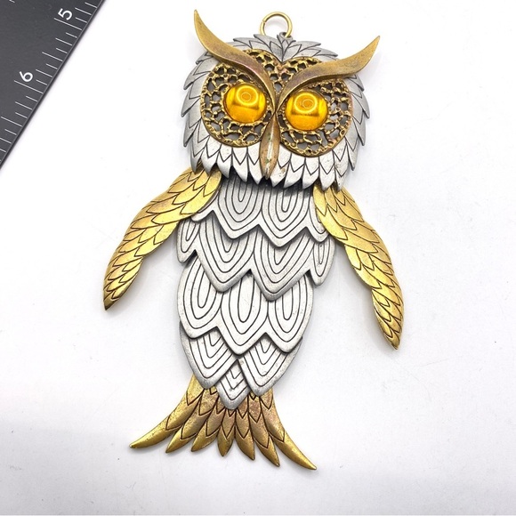 Vintage Owl Pendant Articulated Pewter & Gold Mixed Metals - Picture 8 of 8